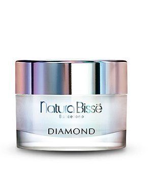 Diamond White Rich Luxury Cleanser 200ml.